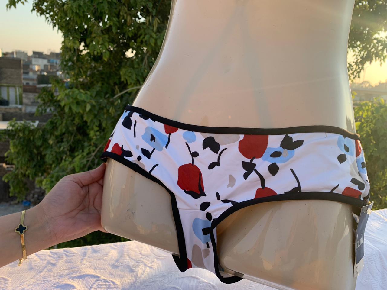 Women’s Floral Printed Comfort Panty – Soft Stretch Fabric