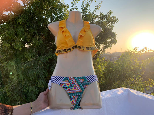 2-Piece Bikini Set – Ruffle Top & Printed Bottom (Yellow) + Free Gift