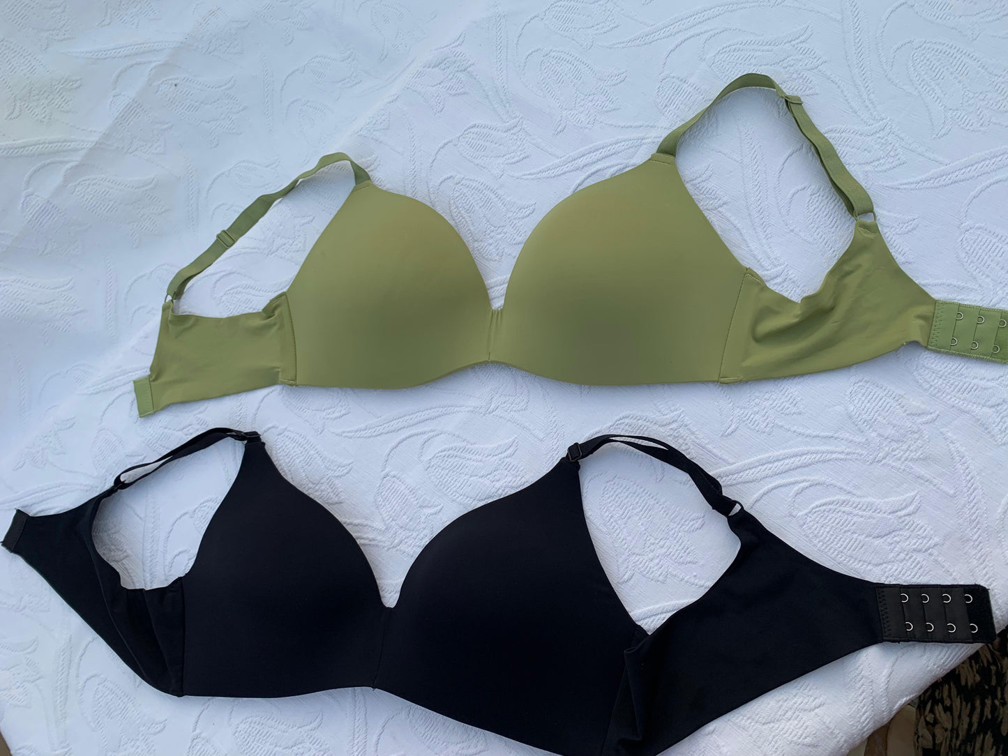 Imported High-Quality Seamless Push-Up Bra – Olive Green / Black / Blue Net Design+ FREE GIFT