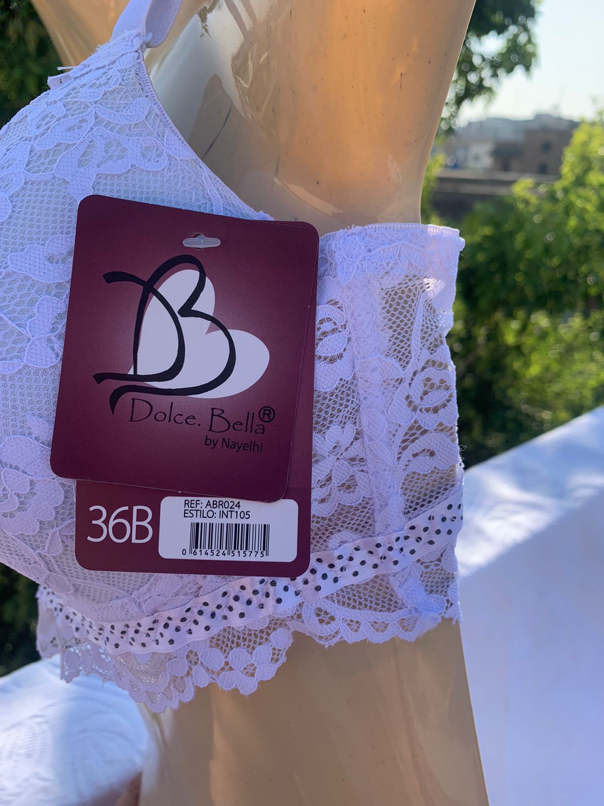 Imported Luxury Lace Push-Up Bra – Amazon Quality (White / Blue / Black / Nude / Skin / Pink / Midnight Blue)+ FREE GIFT