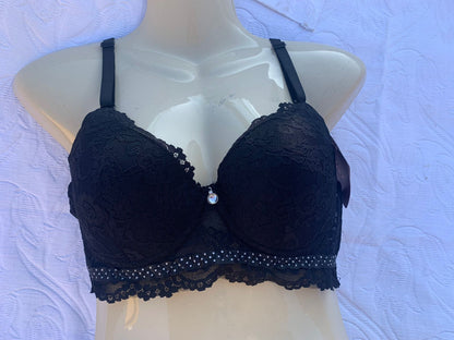 Push-Up Lace Bra – Luxury Fit