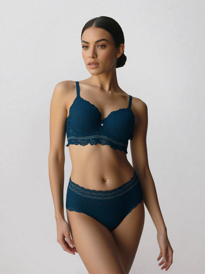 Push-Up Lace Bra – Luxury Fit