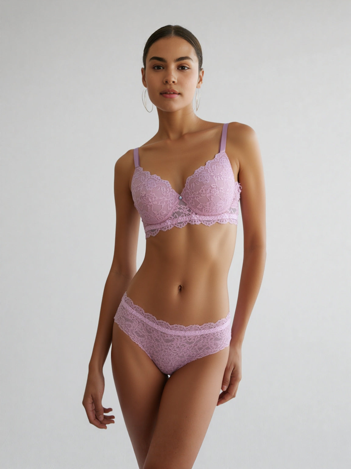 Imported Luxury Lace Push-Up Bra – Amazon Quality (White / Blue / Black / Nude / Skin / Pink / Midnight Blue)+ FREE GIFT